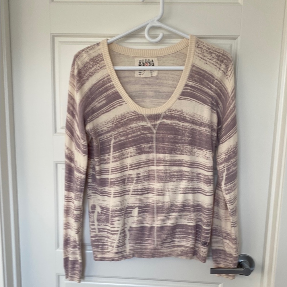 Billabong grey and cream round neck Sweater